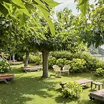 Rigat Park & 滨海略雷特