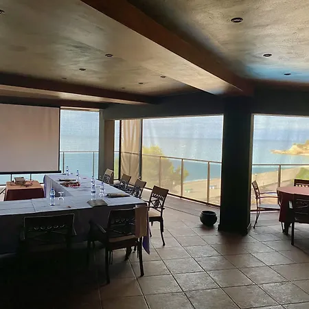 Ξενοδοχείο Rigat Park & 5*