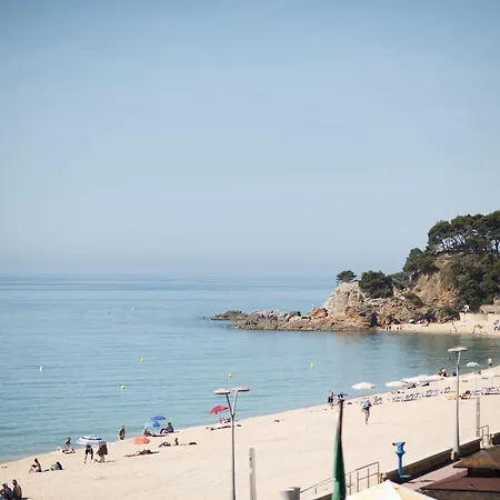 Готель Rigat Park &