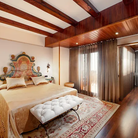 Rigat Park & Готель Льорет-де-Мар