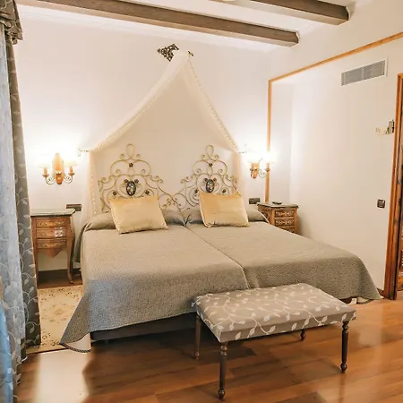 Rigat Park & Готель 5*